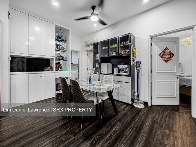 Dover Parkview (D5), Condominium #520197211